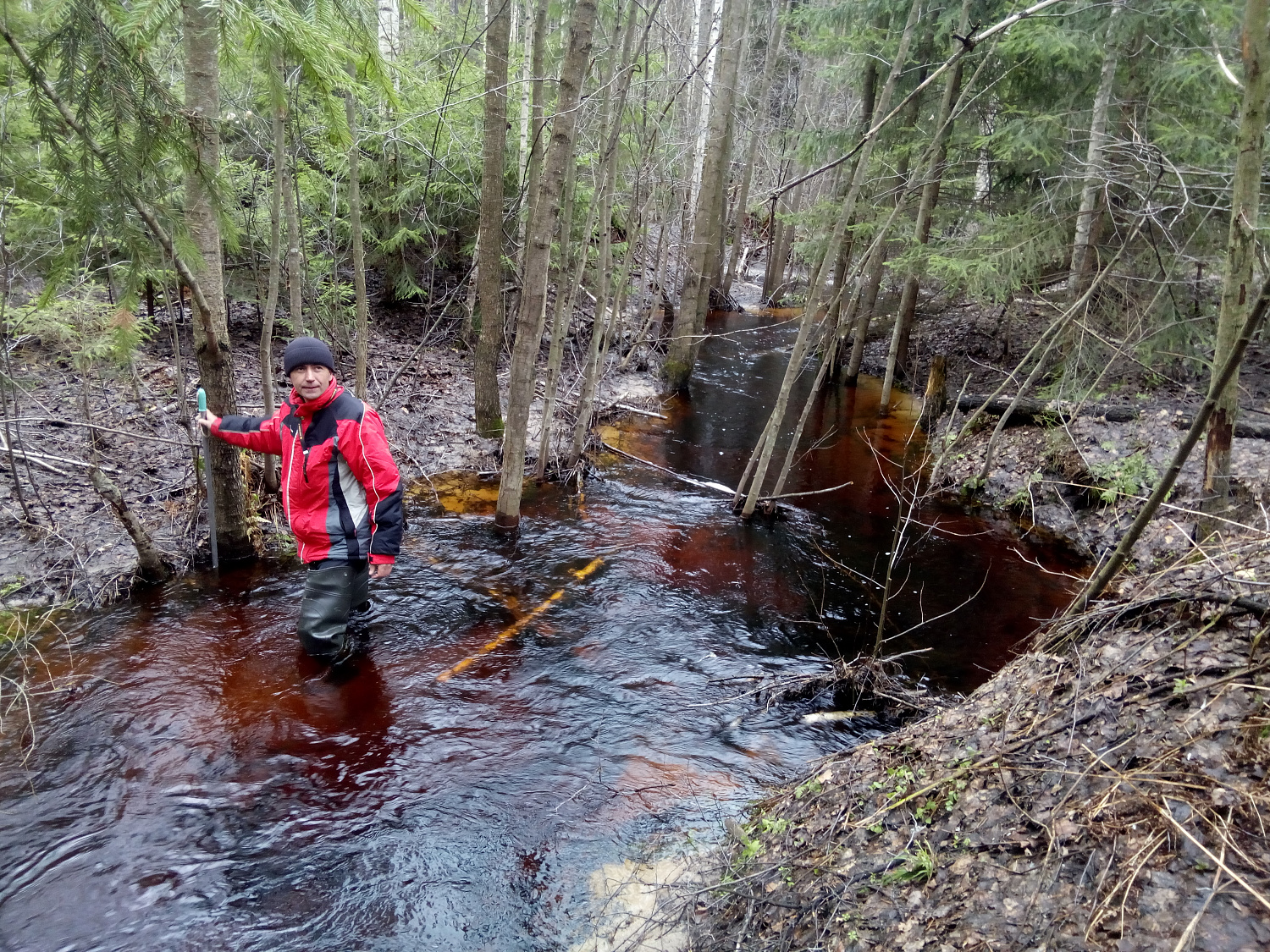 Краткое описание гидрологического режима водных объектов района участка изысканий